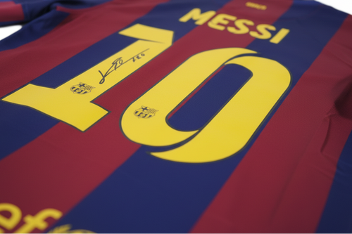 Messi 14/15 Barcelona – Collector Display Shirt with Printed Signature