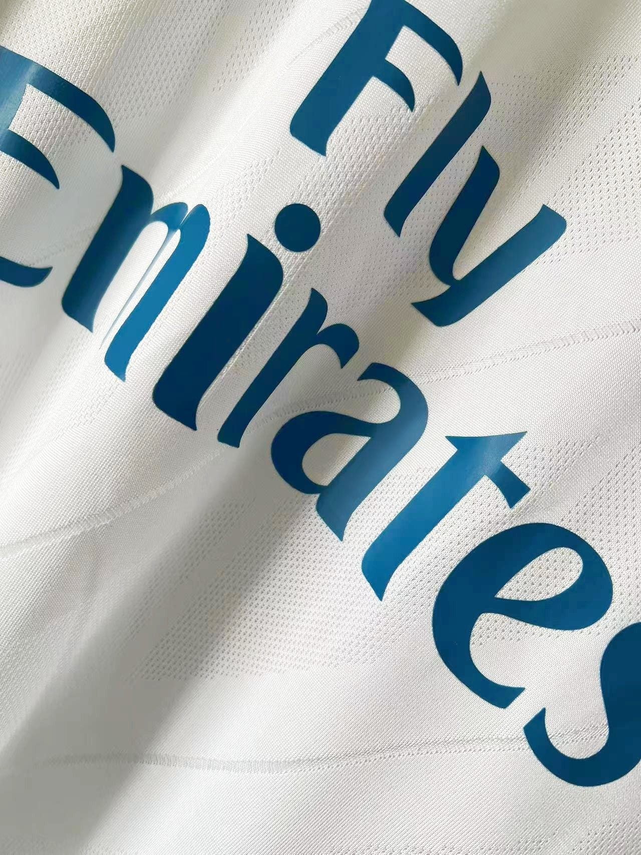 Ronaldo 17/18 Real Madrid – Collector Display Shirt with Printed Signature